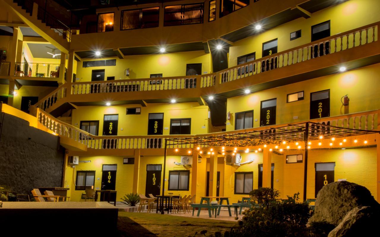 The Hosteller Rishikesh, Tapovan Extérieur photo